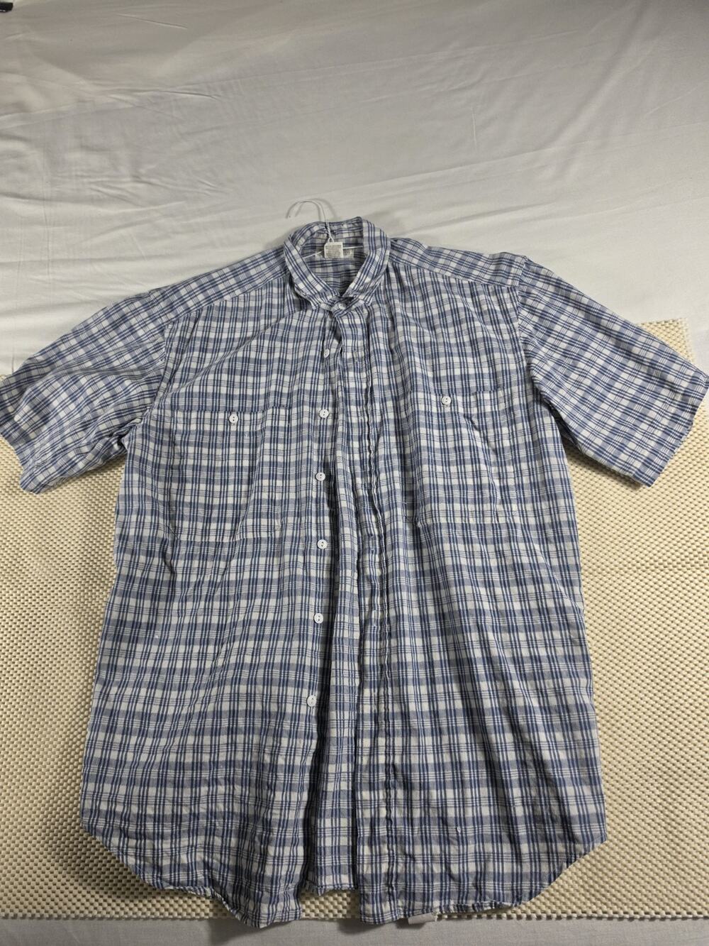 Banana Republic Men's Short Sleeve Shirt Medium Plain